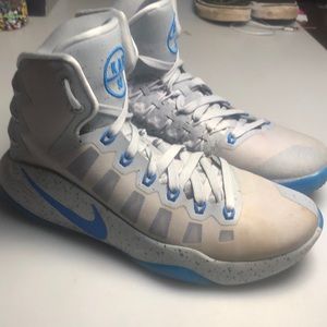 nike hyperdunk kat